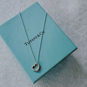 Tiffany Elsa Peretti heart necklace